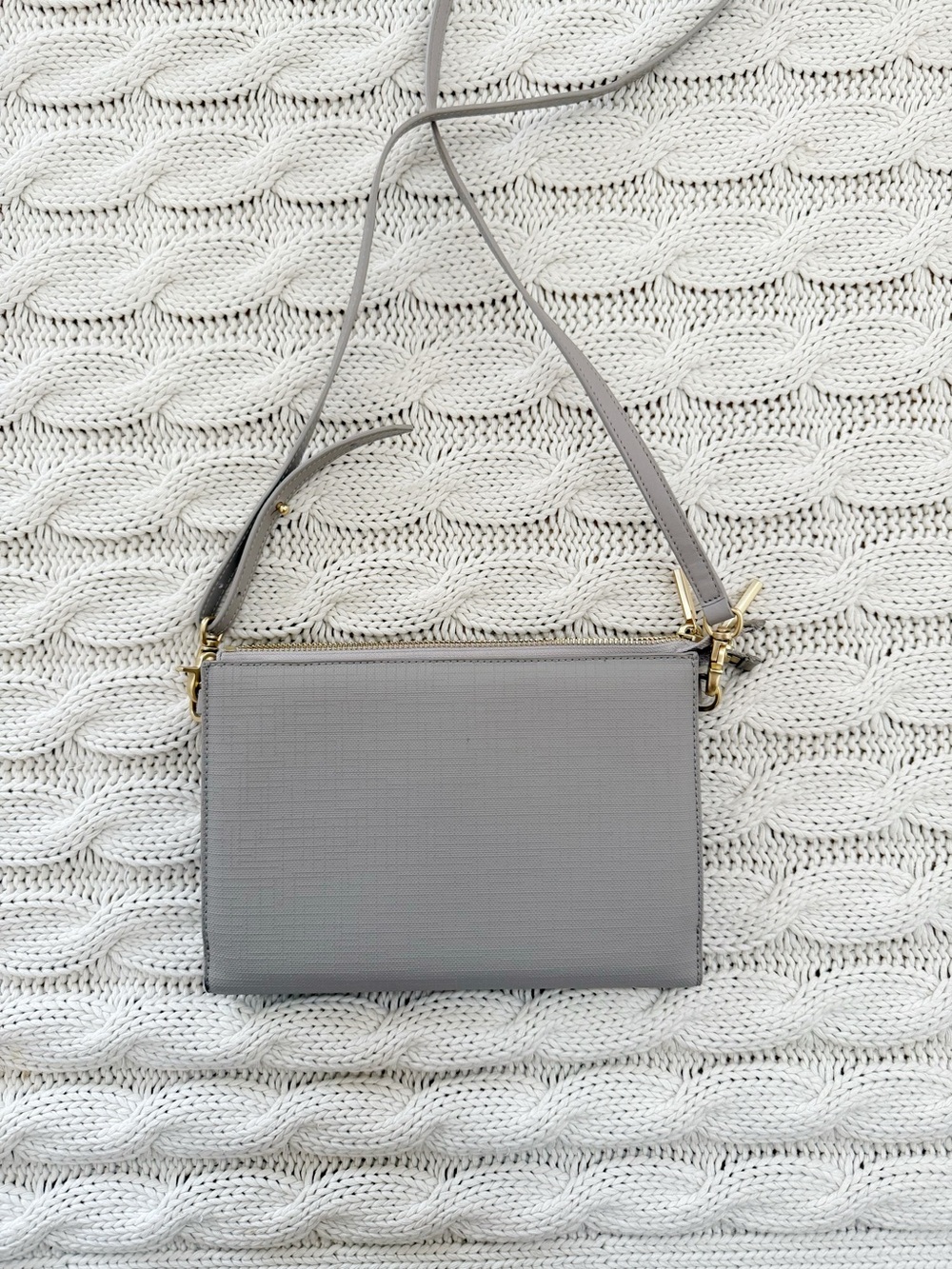Danger Dover Neutral Beige Crossbody Clutch with Gold Hardware - Picture 4 of 7